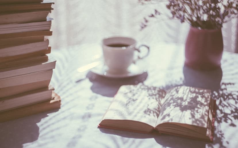 Café littéraire : des mots et des mets — Other · Paris