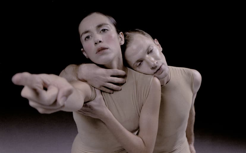 « Delay the Sadness » de S-E-D / Sharon Eyal — Theater · Paris