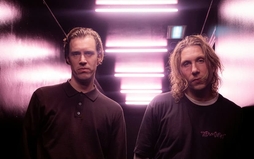 Loke Rahbek et Frederik Valentin A/V + Vina Konda A/V — Music · Saint-Ouen-sur-Seine