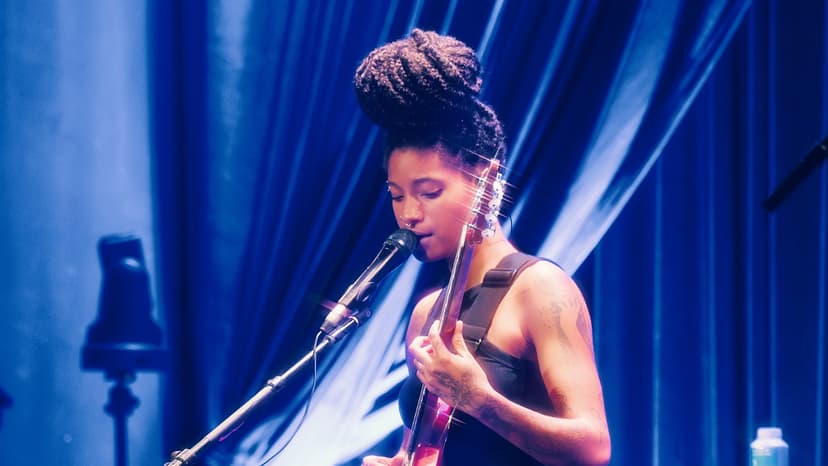 WILLOW — Música · Los Angeles